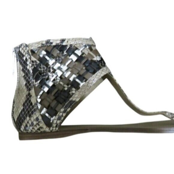 BCBG BCBGeneration Ginger Sequined Ankle Cuff Back Zip T-Strap Sandal Size 6.5 - Picture 7 of 11